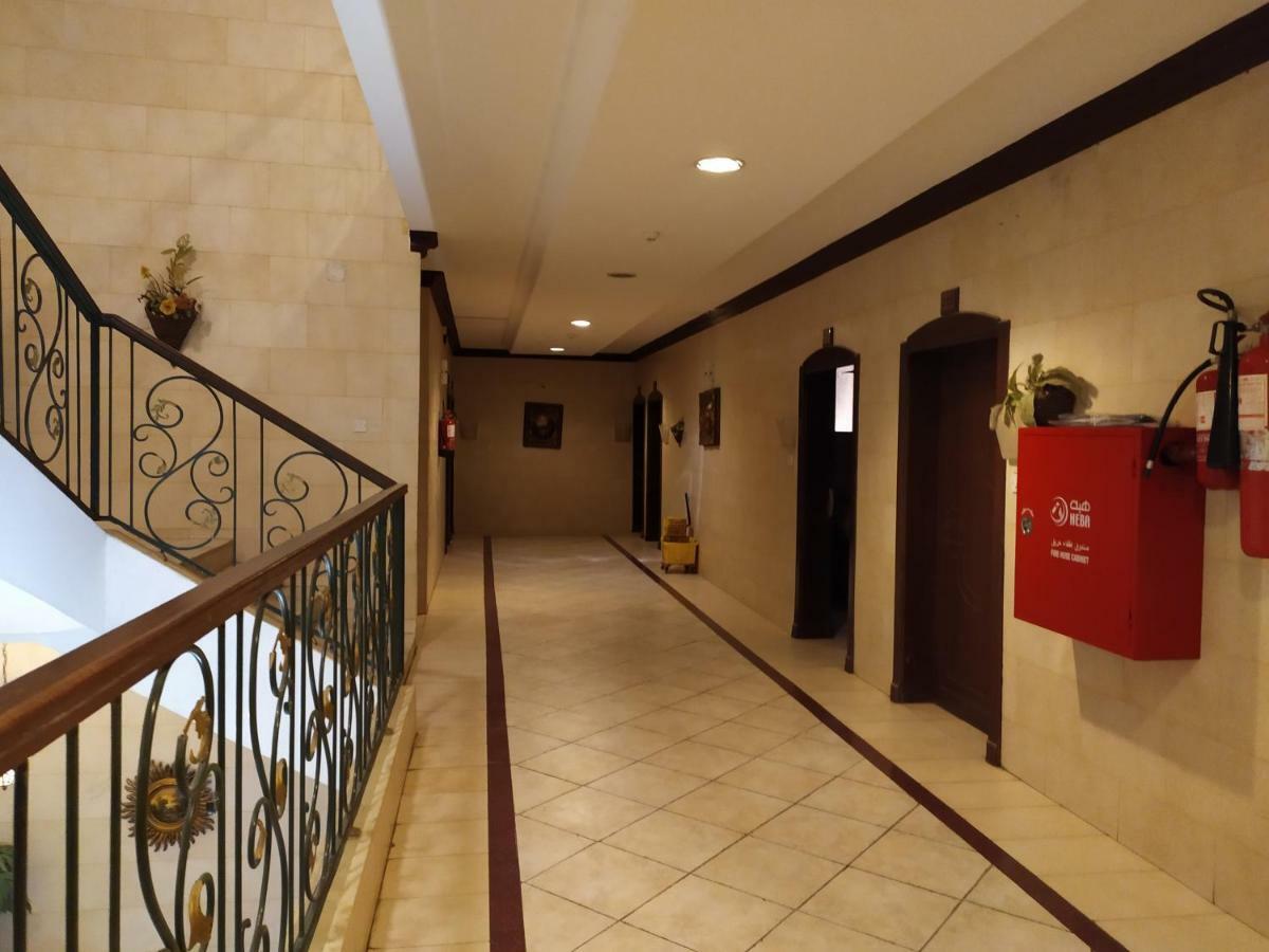 قصر اليمامة للاجنحة الفندقية-فرع حجاب Riyad Extérieur photo